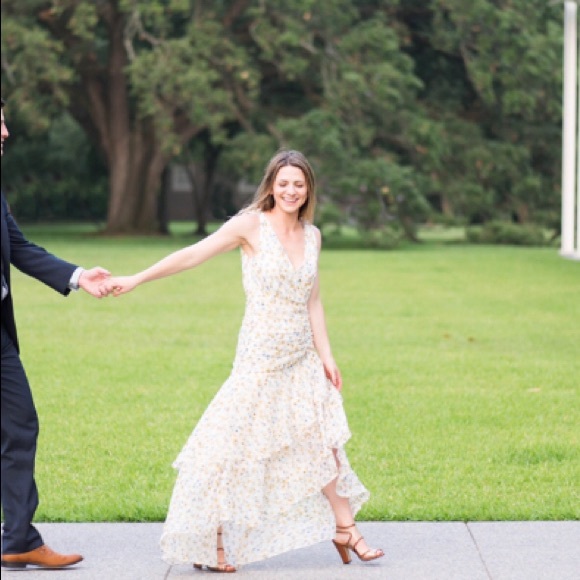 Floral dress perfect for wedding season - Picture 5 of 6